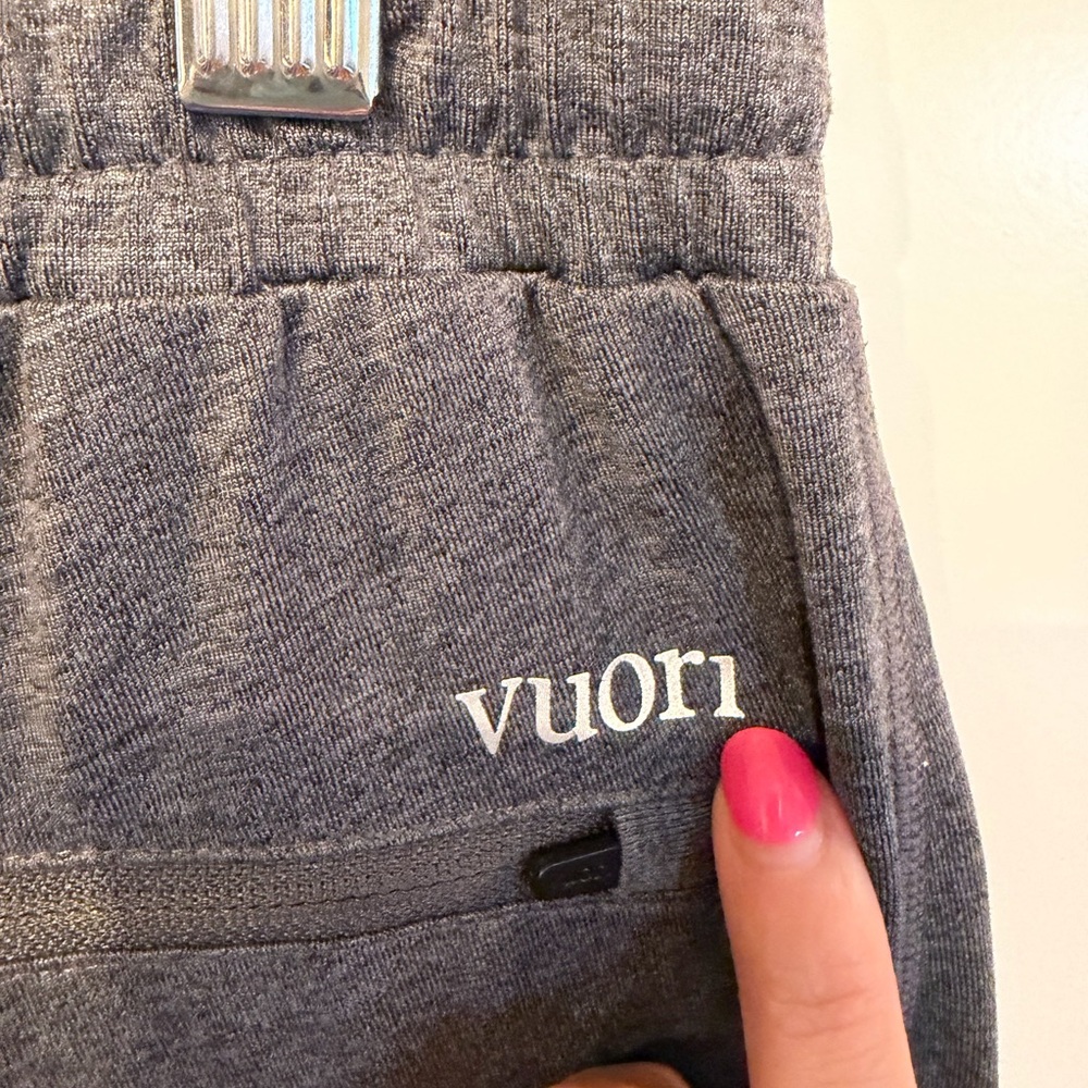 Vuori Sunday Performance Jogger Mens Small Charcoal Heather Zip Pocket - Picture 4 of 5